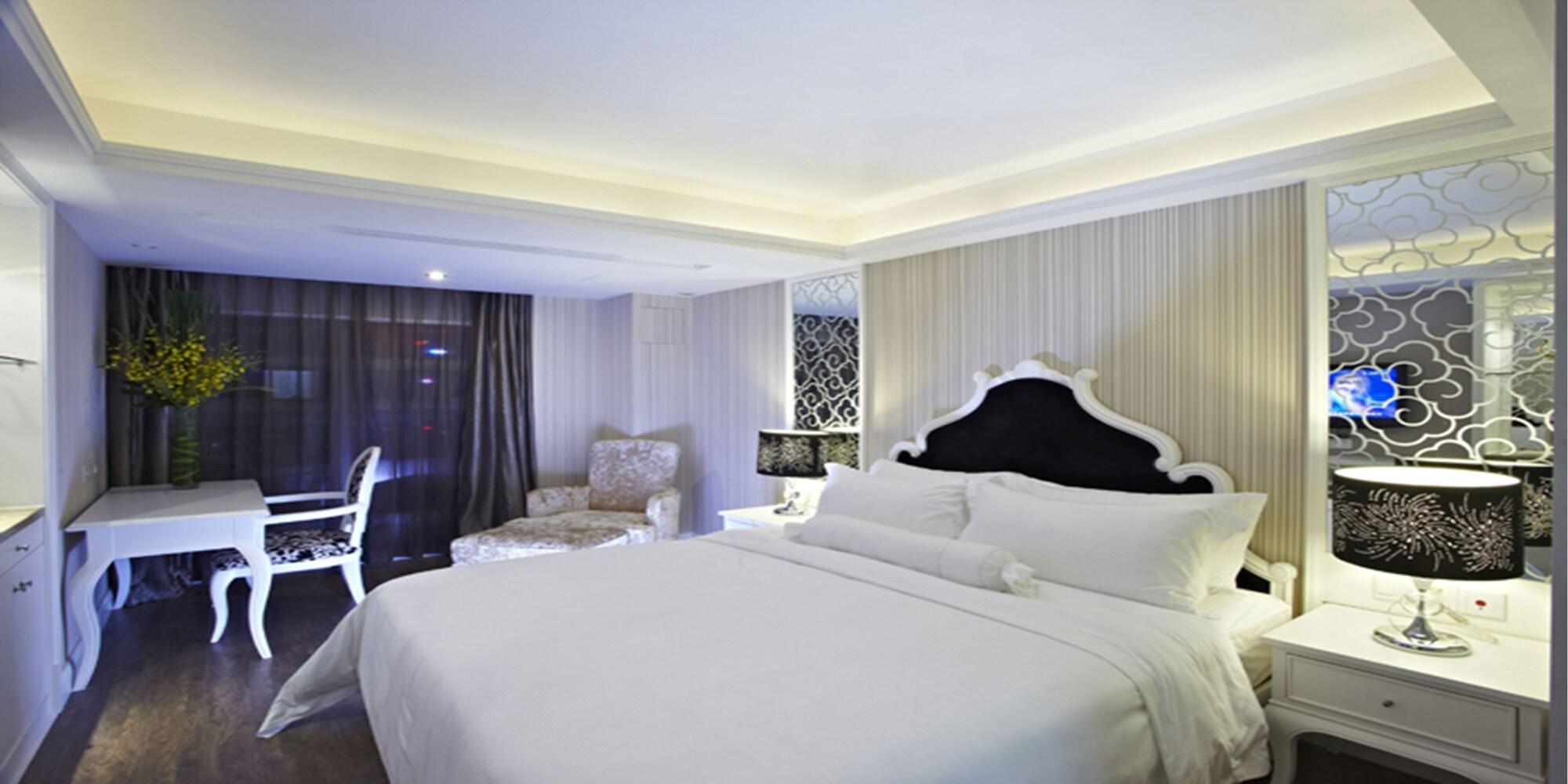 Sunflower Hotel &Residence, Futian Port Branch Shenzhen Exterior photo