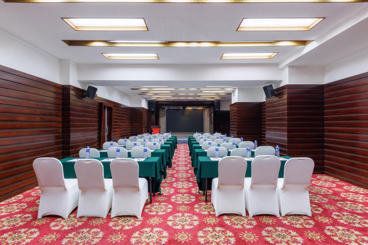 Sunflower Hotel &Residence, Futian Port Branch Shenzhen Exterior photo